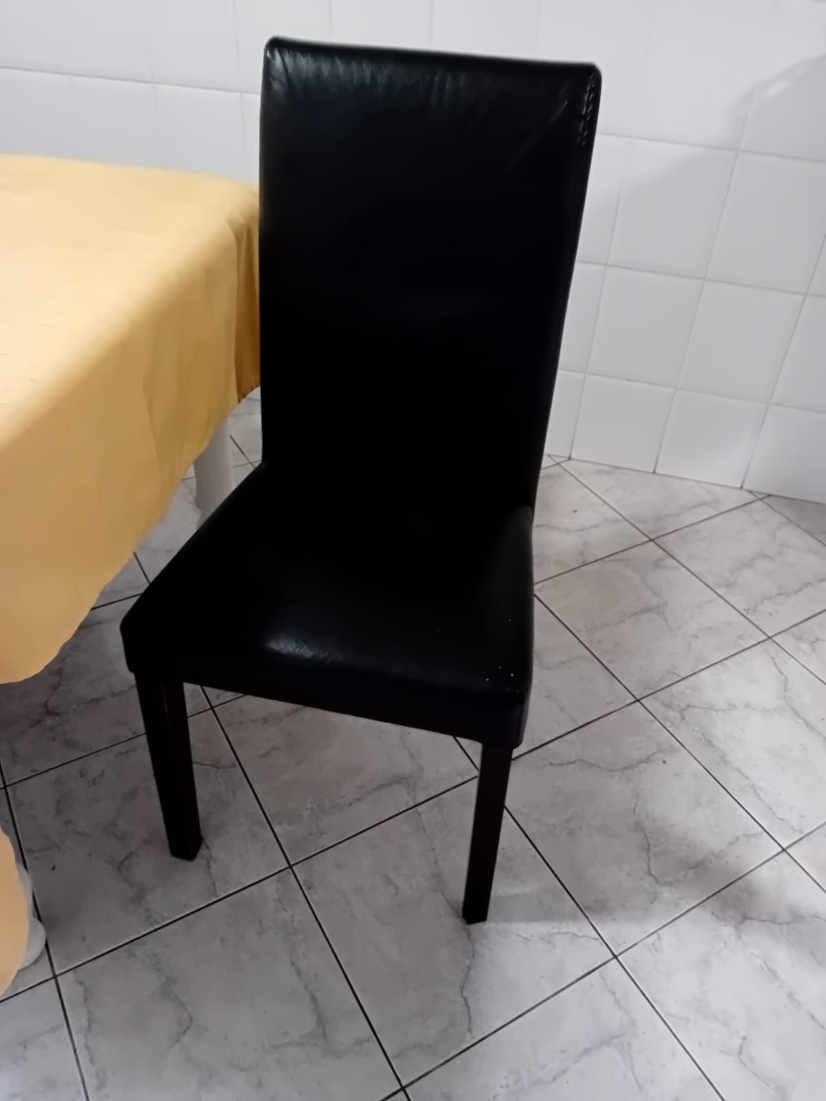 Mesa castanho + 6 cadeiras