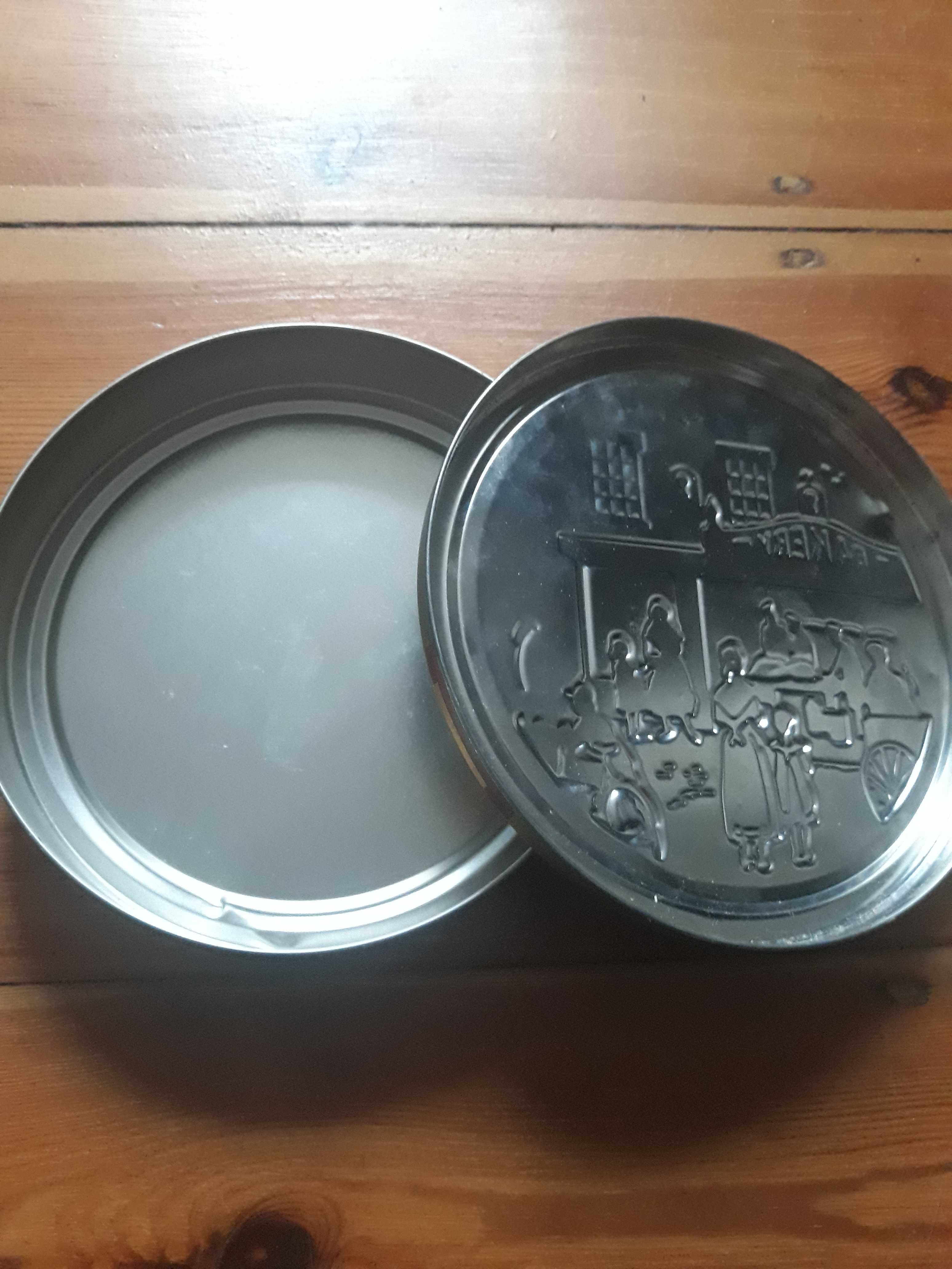 Ozdobna puszka na cukierki, ciastka