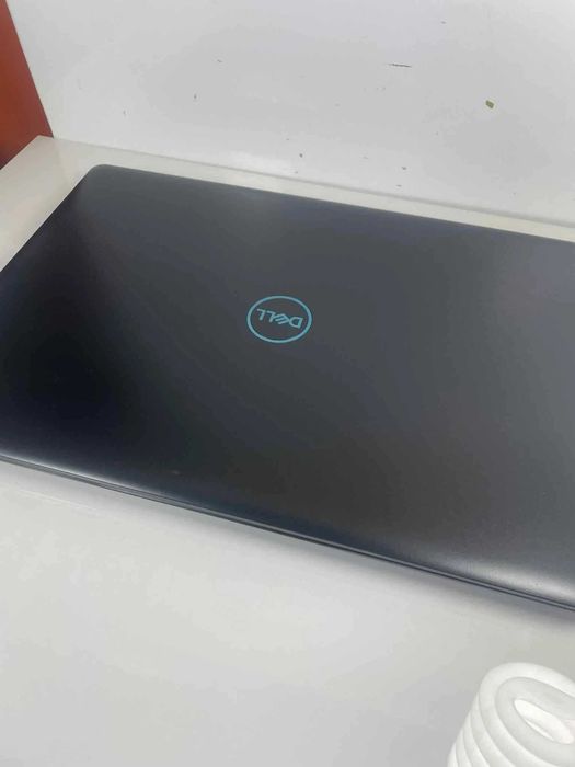 Laptop Dell I5-8GEN GTX 1050 8/256GB WIN 11 ZASILACZ