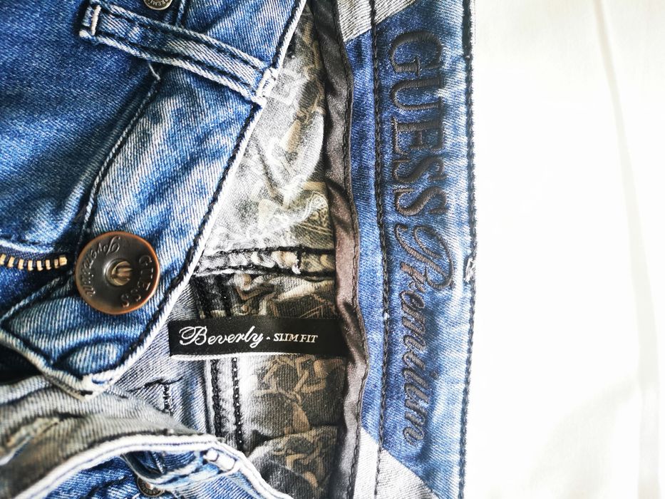 Calças de ganga da Guess