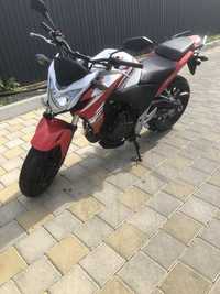 Продам. Honda cb 500f 2015