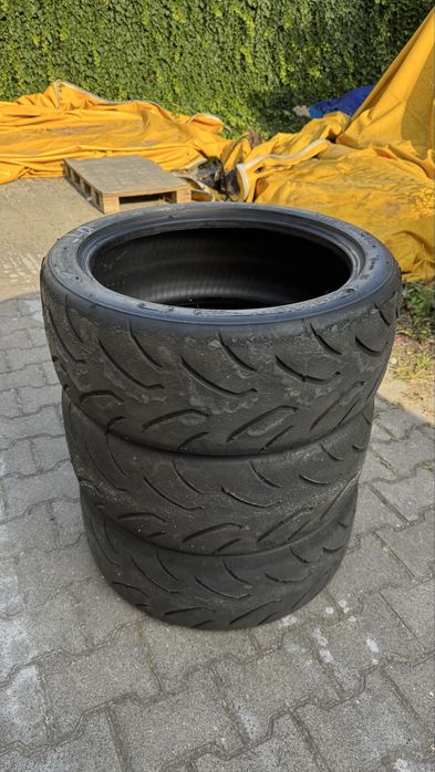 Race GC td02 medium 235/40r18