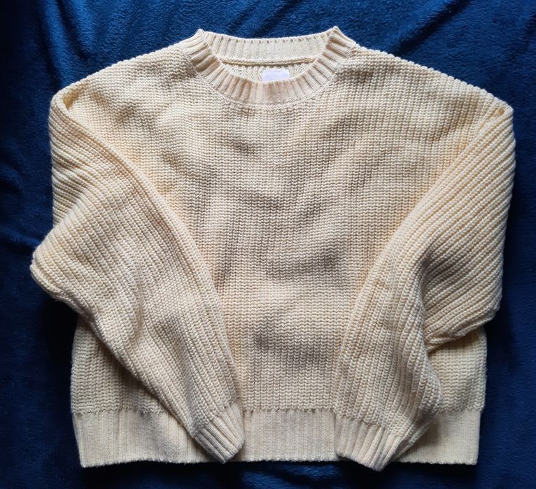 Sweterek damski.