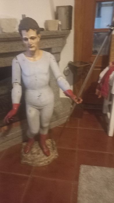 Arte sacra  imagem de roca em madeira