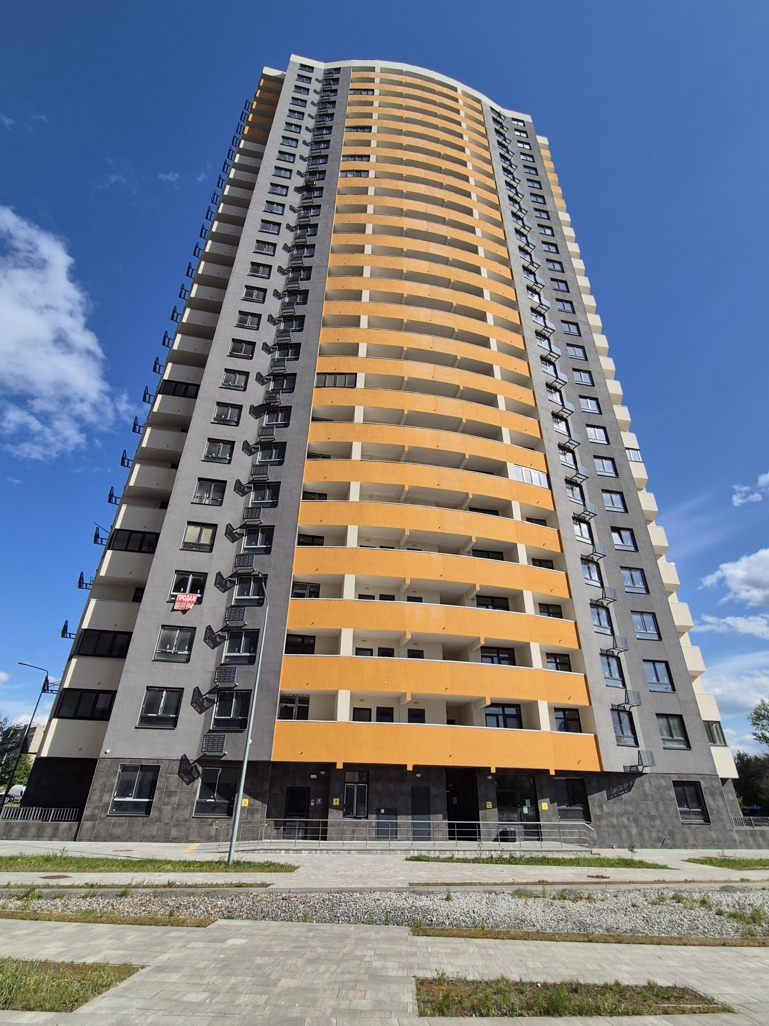 ЖК Райдужний, Кібальчича 1-В, продажа 1-кімнатна 48 м, від власника