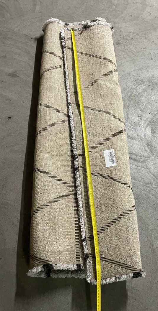 Tapete para sala de estar. 140cm×205