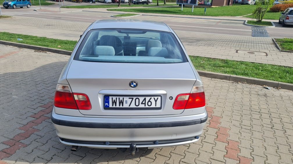 BMW 320i sedan 1999