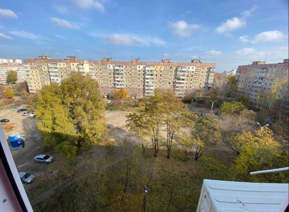 Продаж 2х кімнатної квартири на Лівобережному 2. Вул. Богомаза