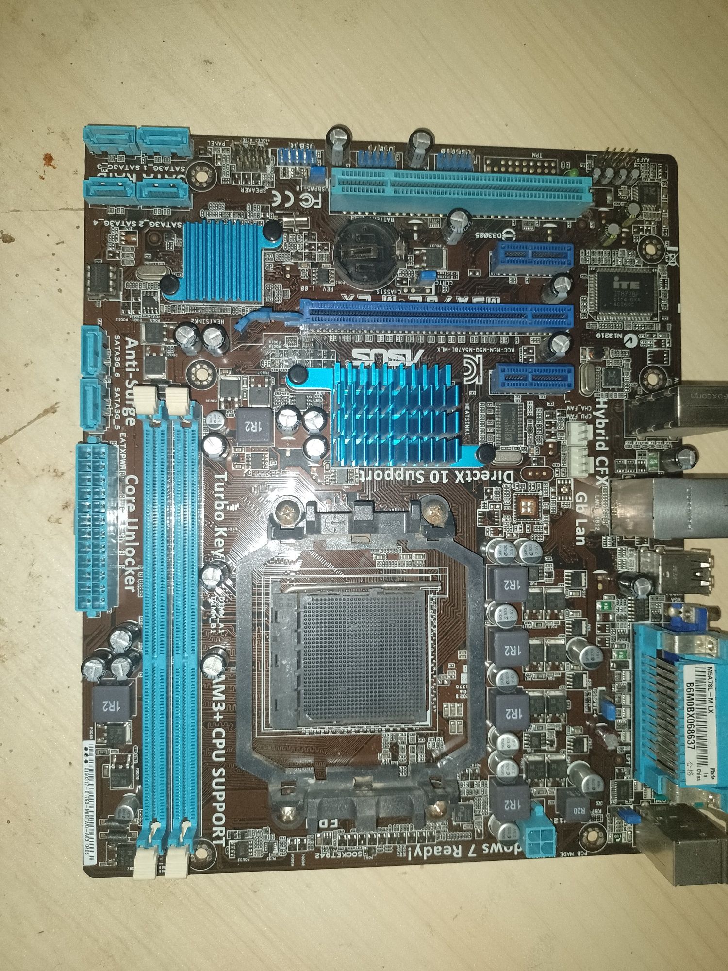Материнська плата ASUS M5A78L-M LX Socket AM3+ MicroATX 2x DDR3