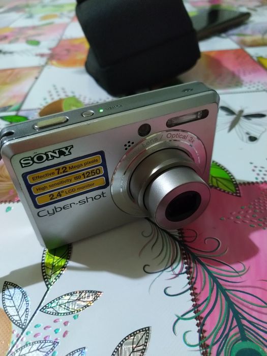 Aparat cyfrowy Sony cyber shot DSC s730