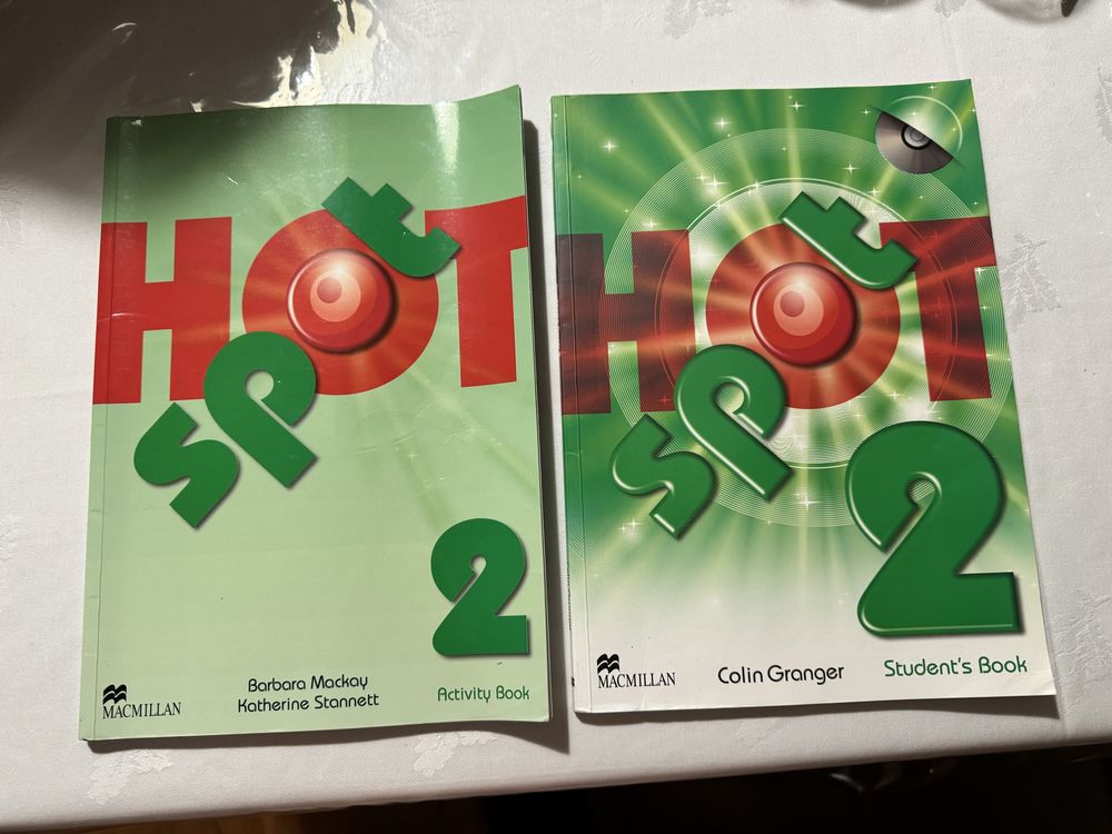 Hot Spot 2 - Livros nivel 2 Cambridge School