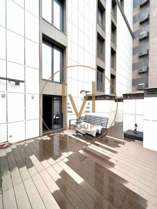 ЖК New York 2х кім. квартира у центрі міста з терасою.