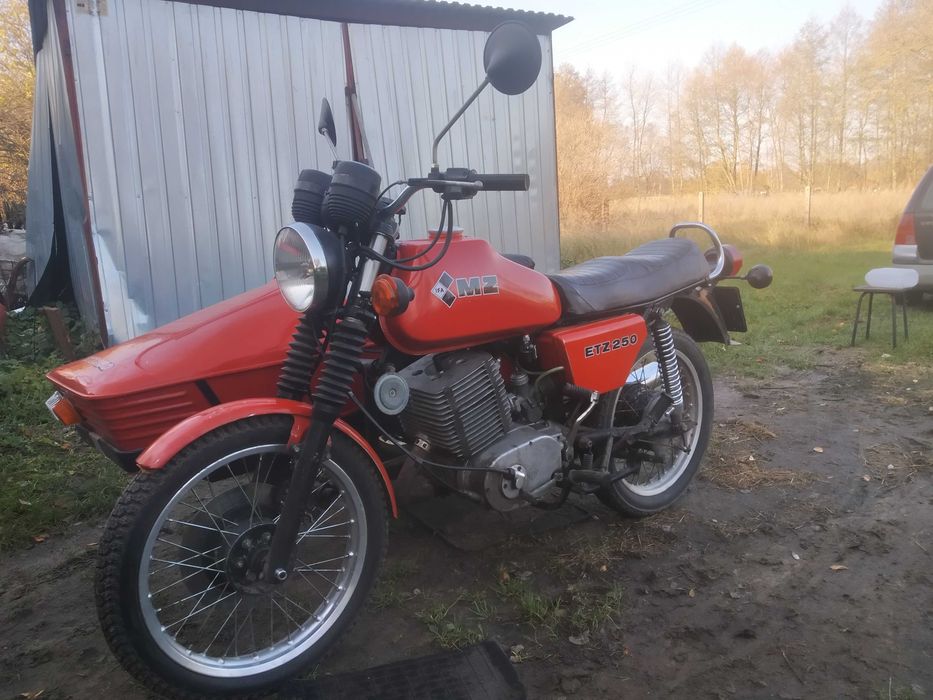 MZ ETZ 250 z wózkiem bocznym