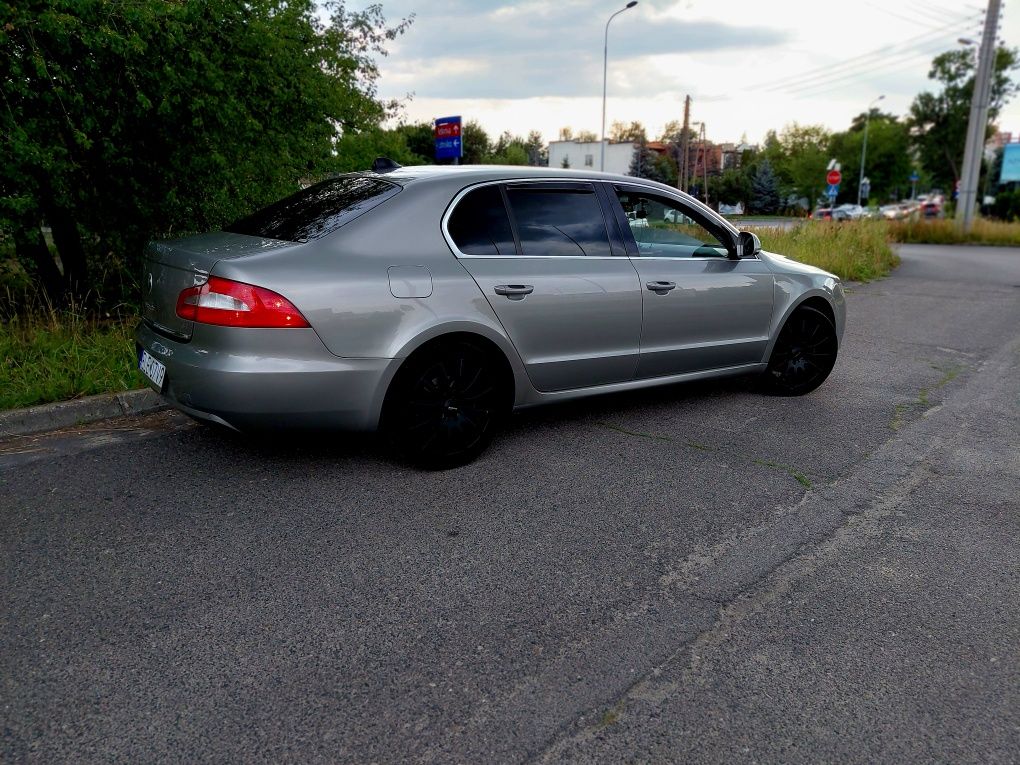 Skoda superb 2 2008 rok