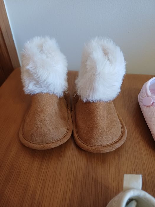 Sapatinhos/ botas tam18 /19