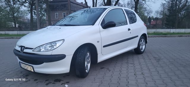 Peugeot 206 1,4HDI 2008r nowy rozrząd