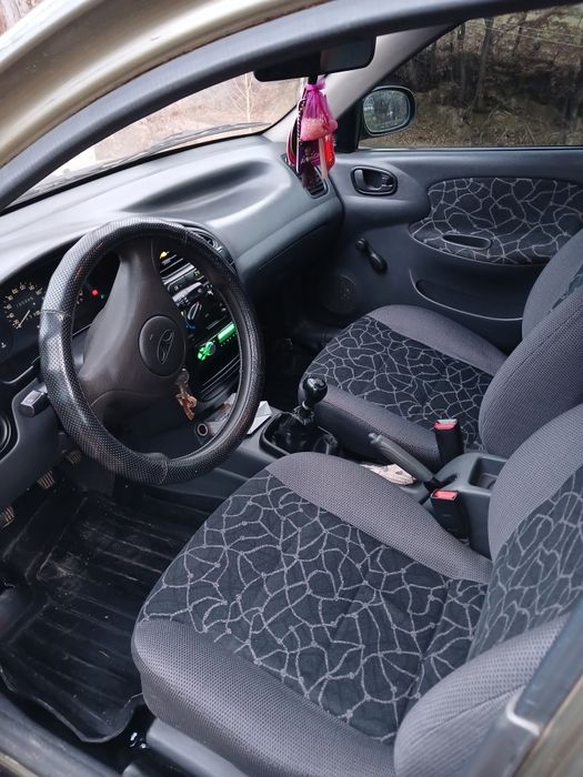 Легковий автомобіль поляк