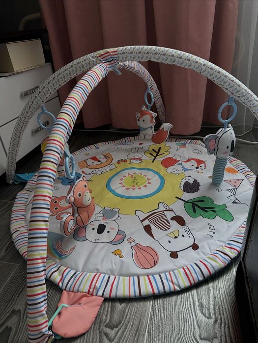 Килимок дитячий з іграшками