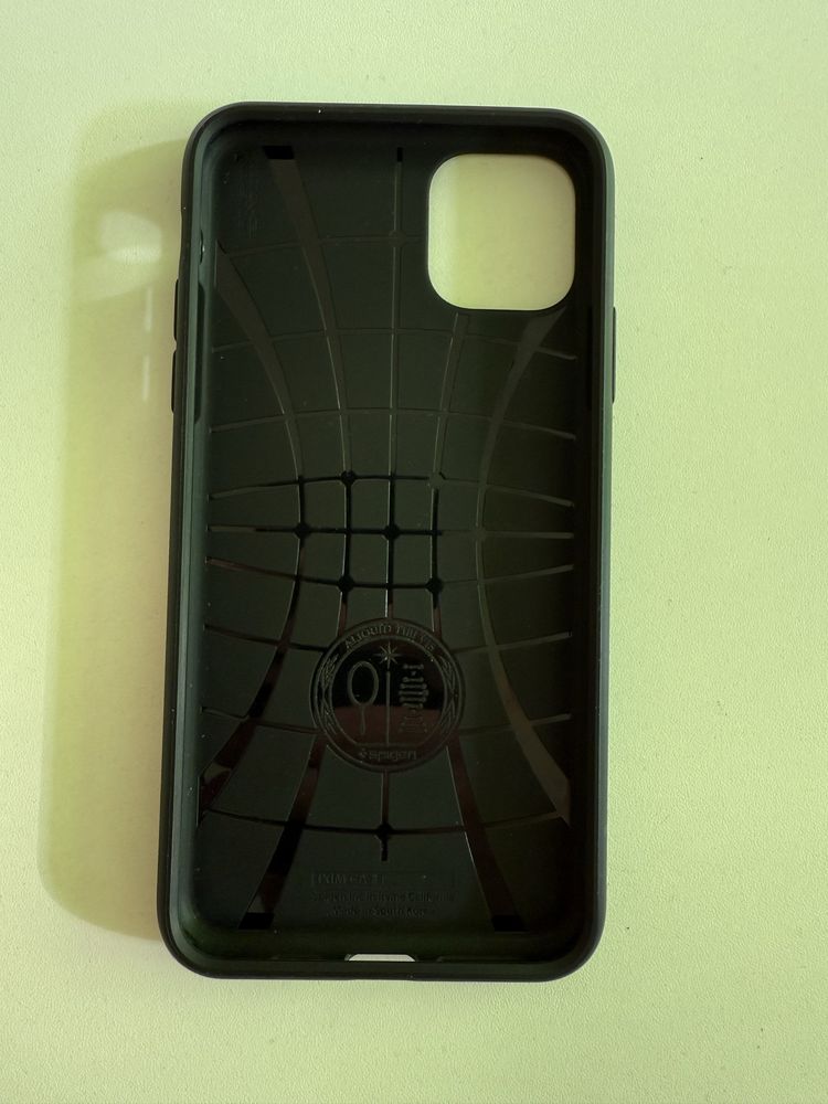 11 pro max - Leather Case, Spigen