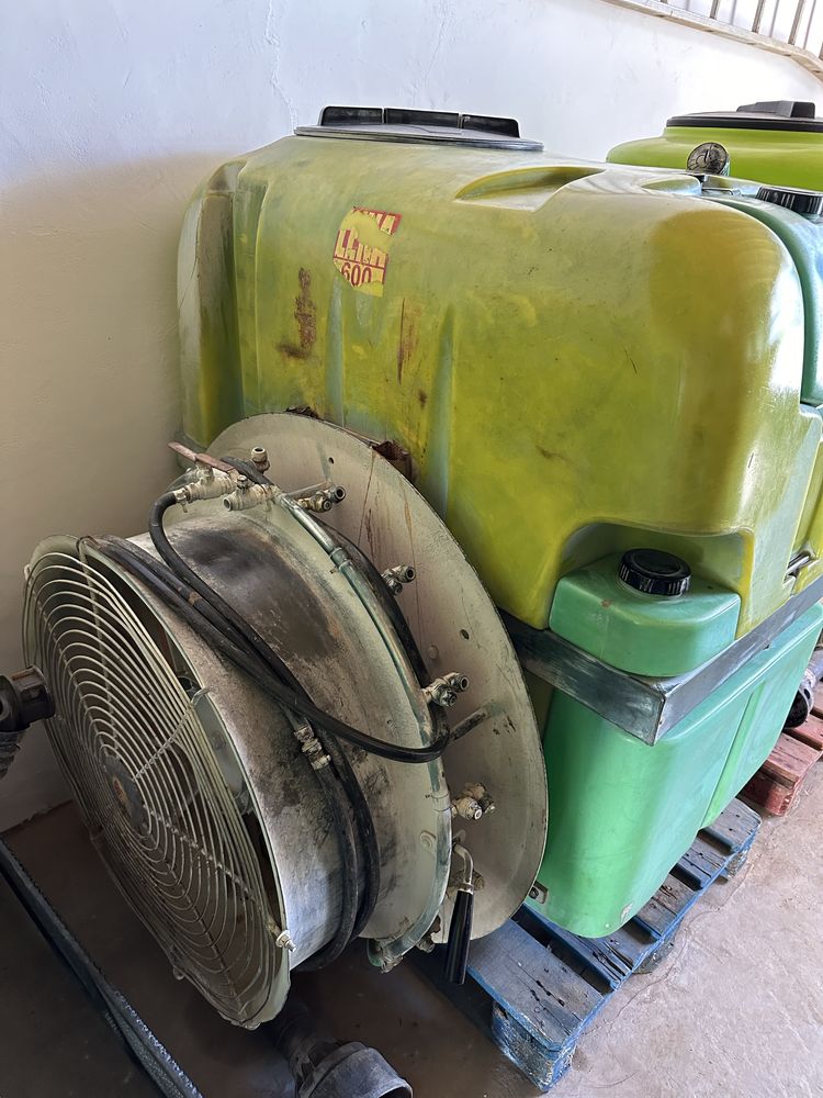 Pulverizador 600L Turbina
