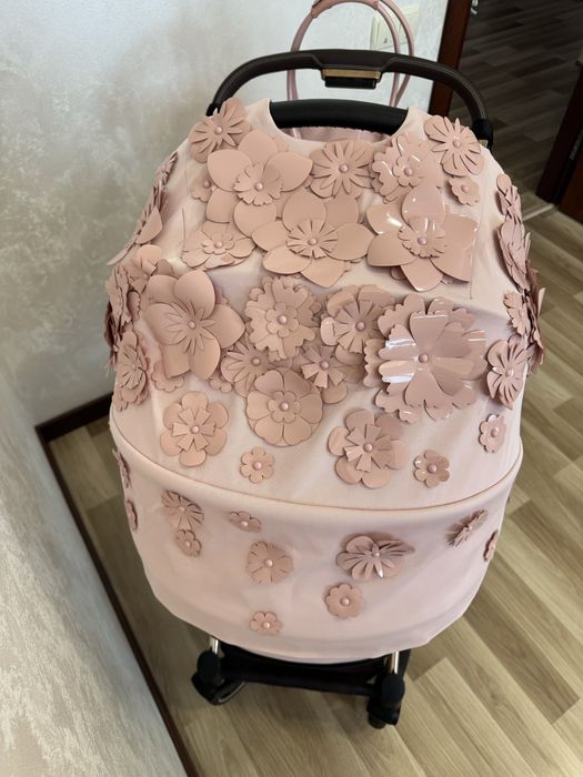 Cybex priam 4.0 simply flowers pink