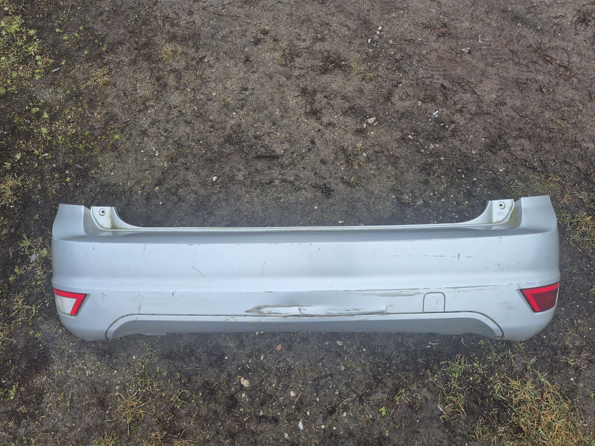 Zderzak tylny ford focus mk2 lift hb kl 03