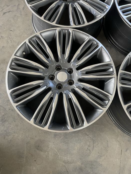 FELGI ALUMINIOWE Land Rover 9,5" x 22" x 5x120 x 72,6 x ET49