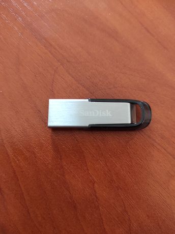 Pendrive SanDisk Ultra Flair 32 GB