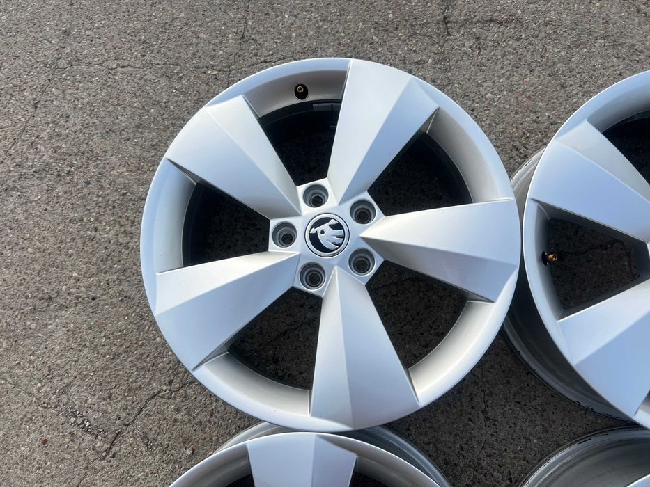 Felgi 17 Audi, VW Passat, Golf,Touran Skoda Octavia,Superb, Seat 5x112