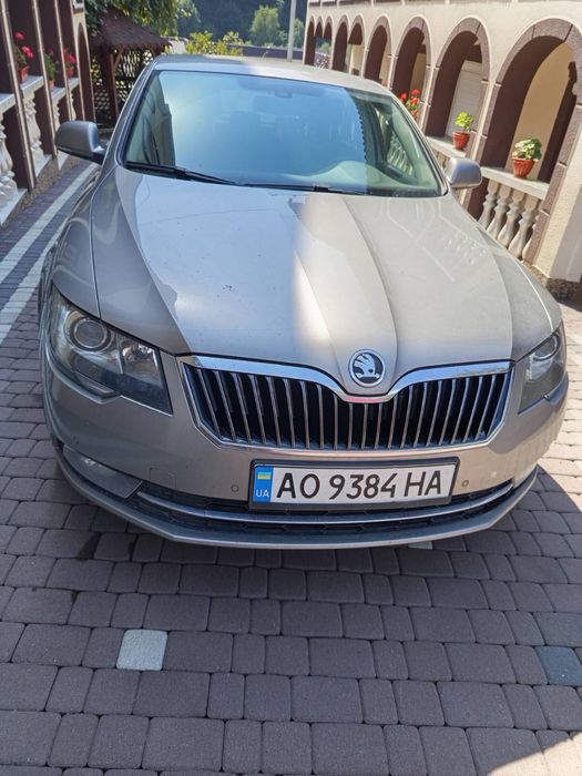 Продаю шкоду суперб