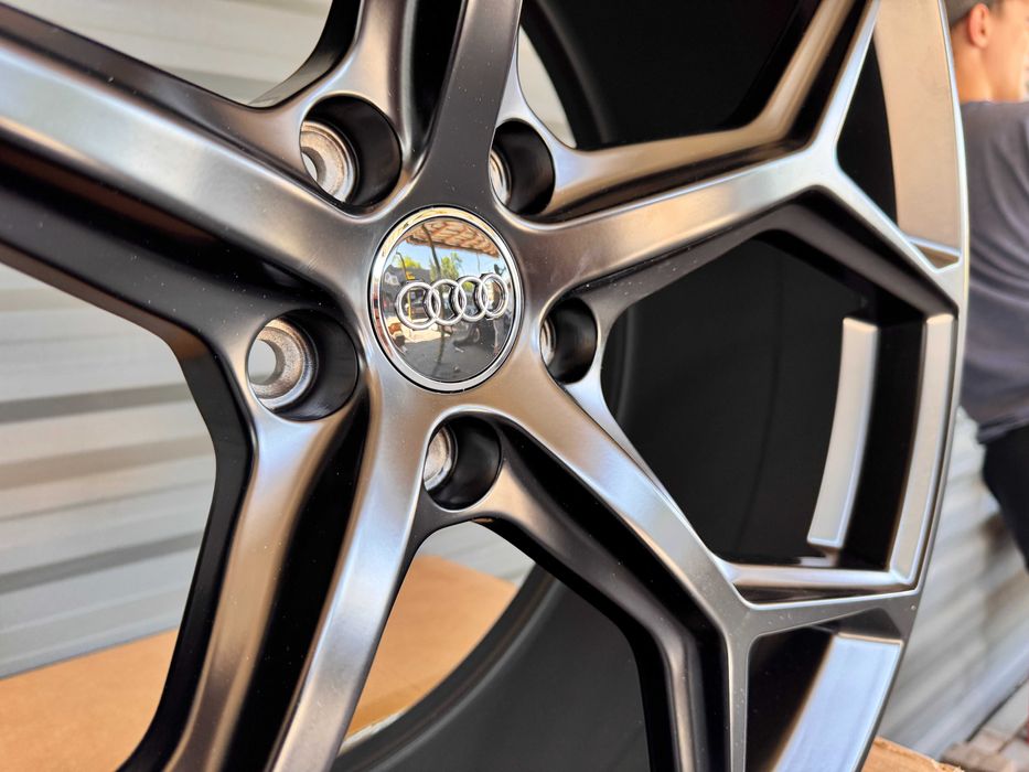 Нові Чорні Матові титани R21 5x112 Audi A5 A7 A8 Q7 Q8 RS Sline Q5 VW
