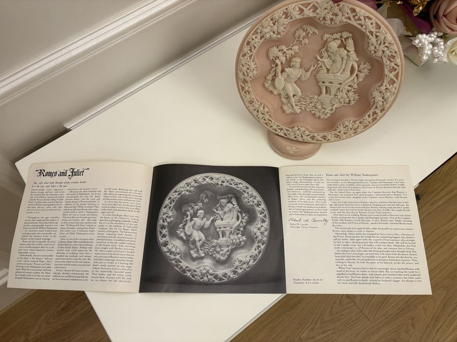 Продаю колекційну тарілку