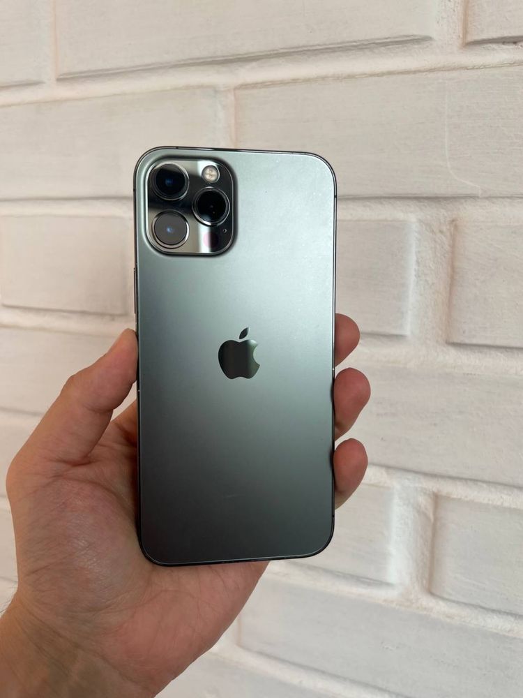 Продам iphone 12 pro max 128