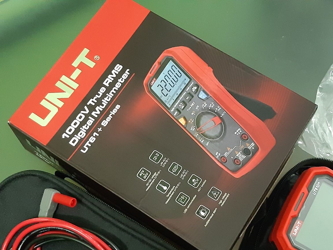 UNI-T UT61D Plus Цифровий мультиметр тестер амперметр вольтметр UT61D+