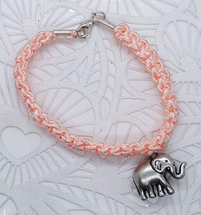 Słonik słoń na szczęście różowa bransoletka bransoleta pleciona makram