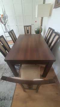 Stół rozkładany z sześcioma krzesłami