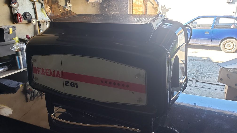 Кавомашина faema  e61