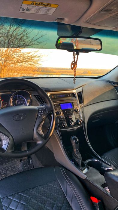 Продам Hyundai Sonata