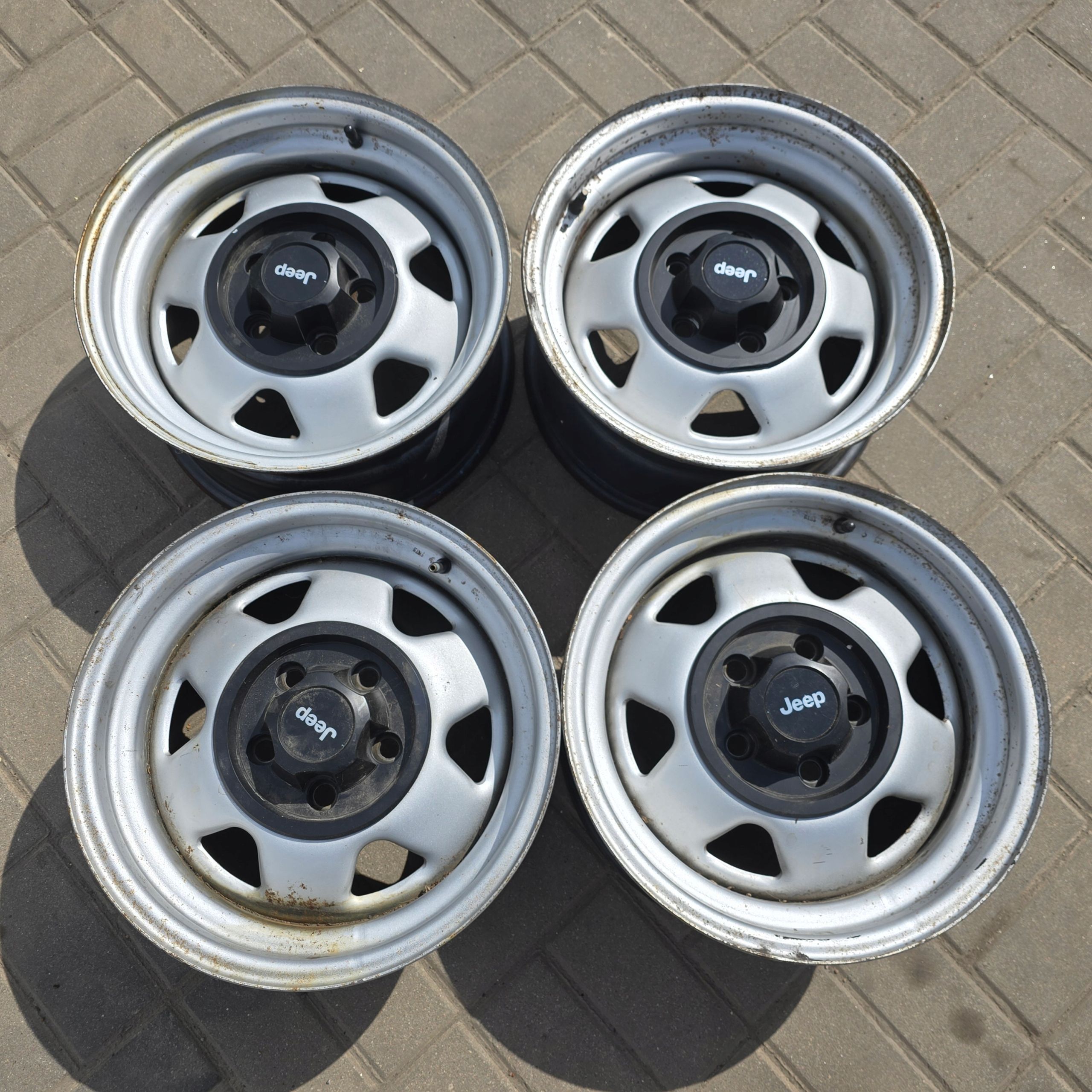 Jeep Liberty 15" 5X114.3 7.0J 4X