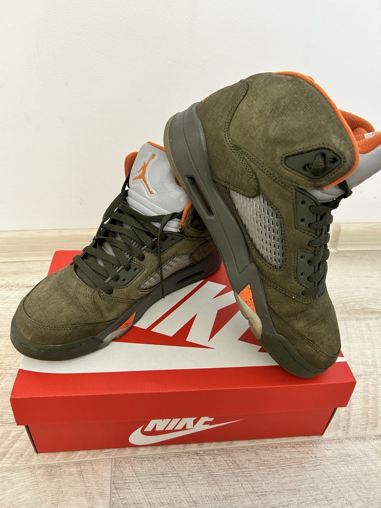 Jordan 5 Retro Mid Olive