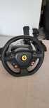 Volante thrustmaster ferrari edition em bom estado