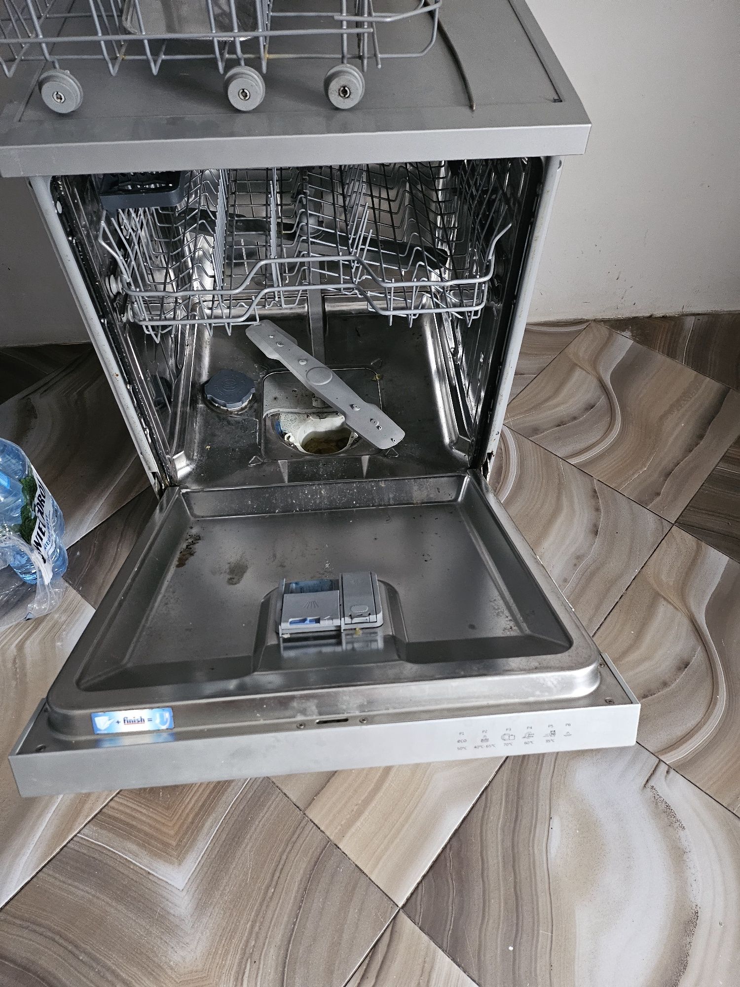 Zmywarka Beko uszkodzona