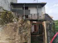 Moradia c/terreno para recuperar, local calmo, Fiães