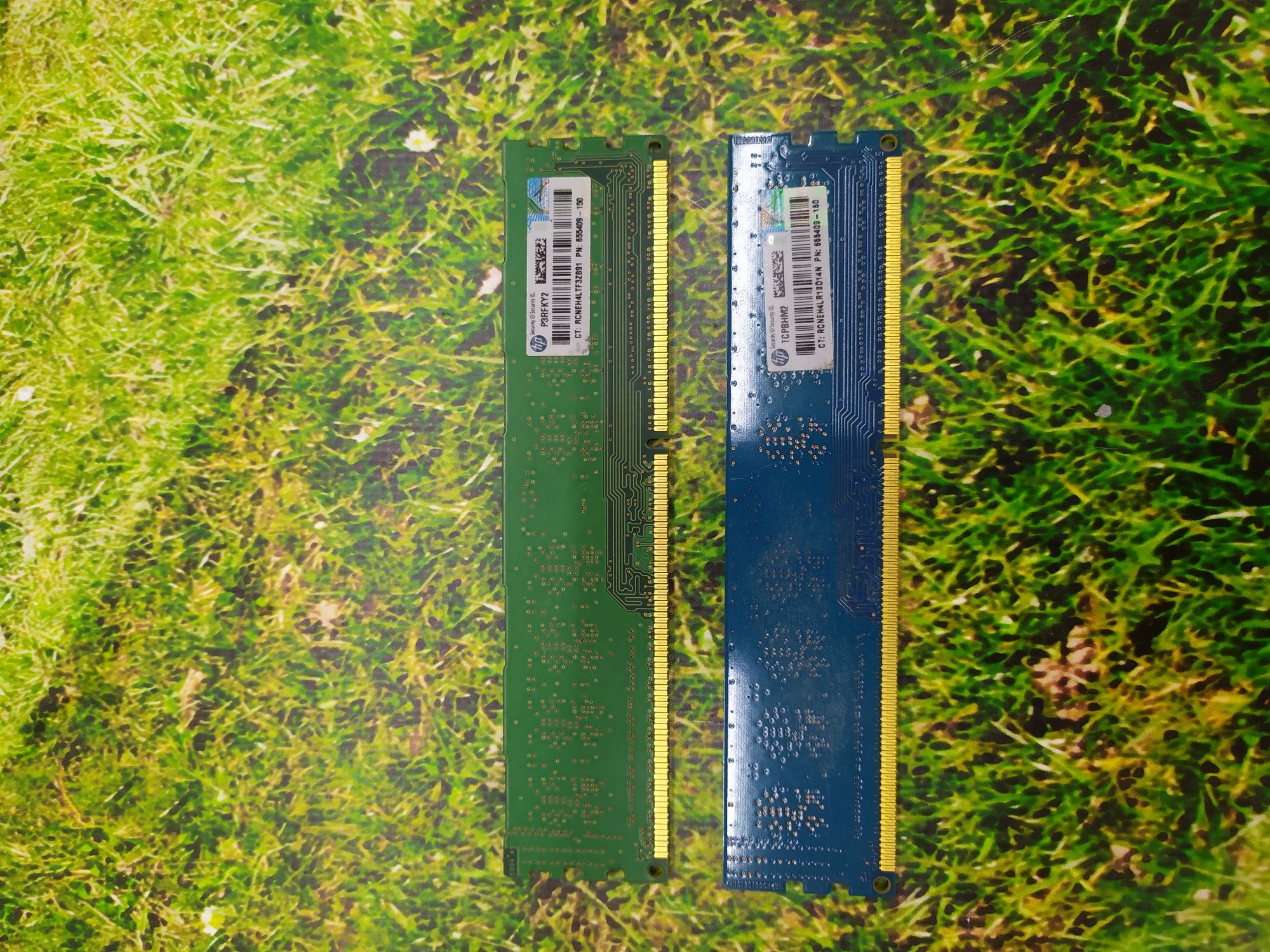 Озу 2gb ddr3 1600 є 2шт