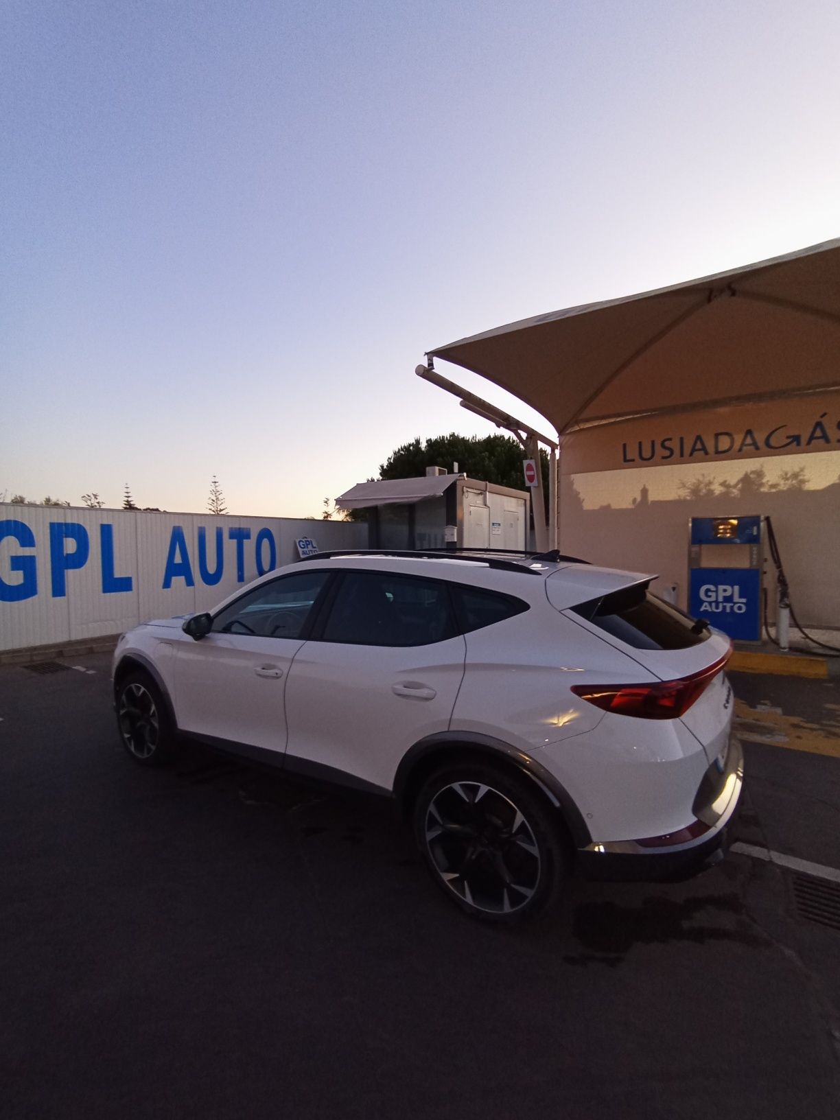 Cupra formentor hybrido