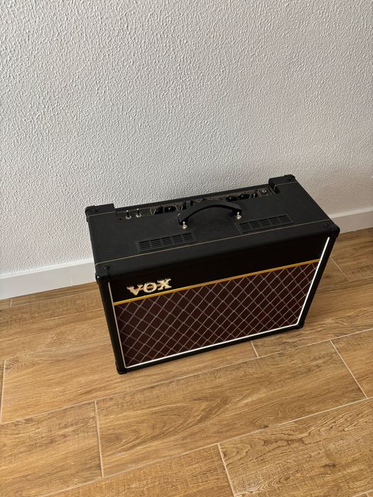 Vox AC15 C1 Celestion Greenback com footswitch e garantia