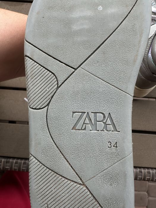Кросівки, сапожки демі Zara