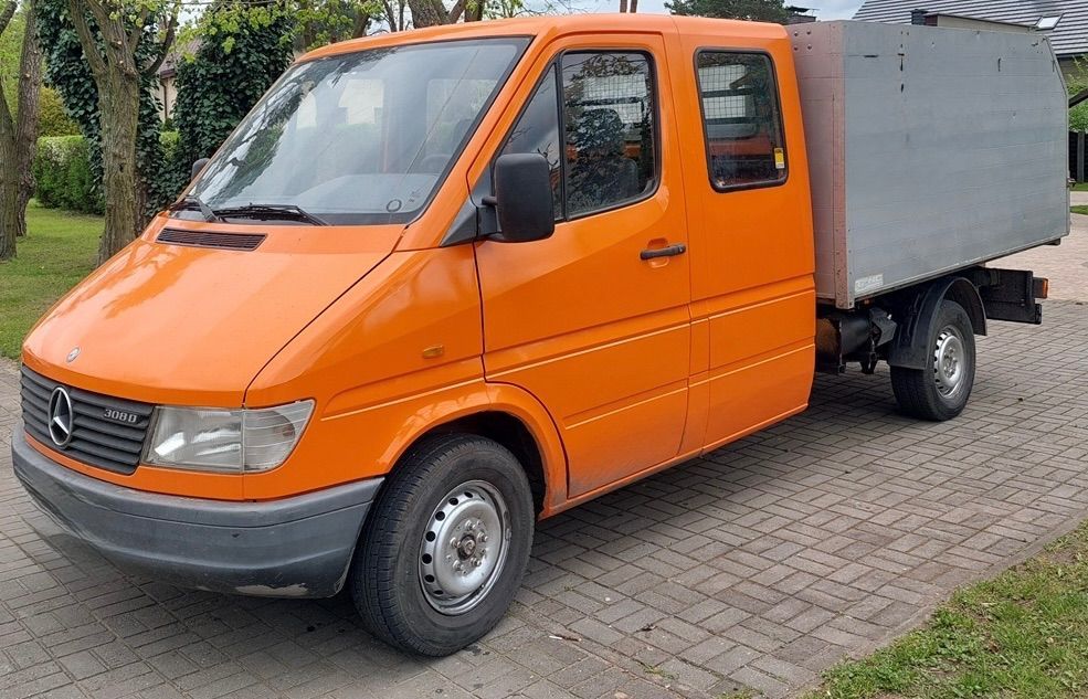 Mercedes-Benz Sprinter 308D  Wywrotka, dubel kabina