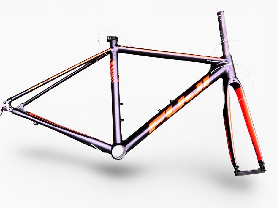 Rama Rowerowa Szosowa FUJI SL-A 1.5 Rozmiar 49Cm Z Karbonowym Widelcem