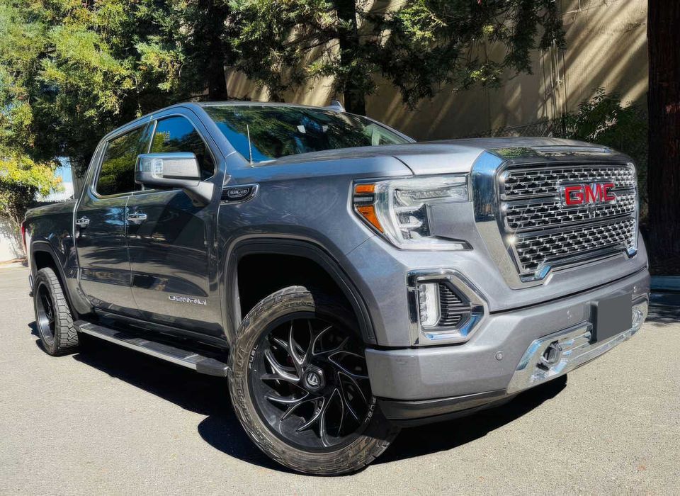 GMC Sierra 1500 Denali      2019
